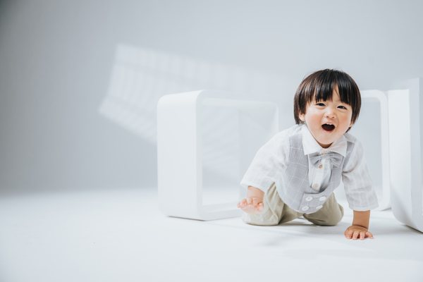 家族写真 男の子の笑顔